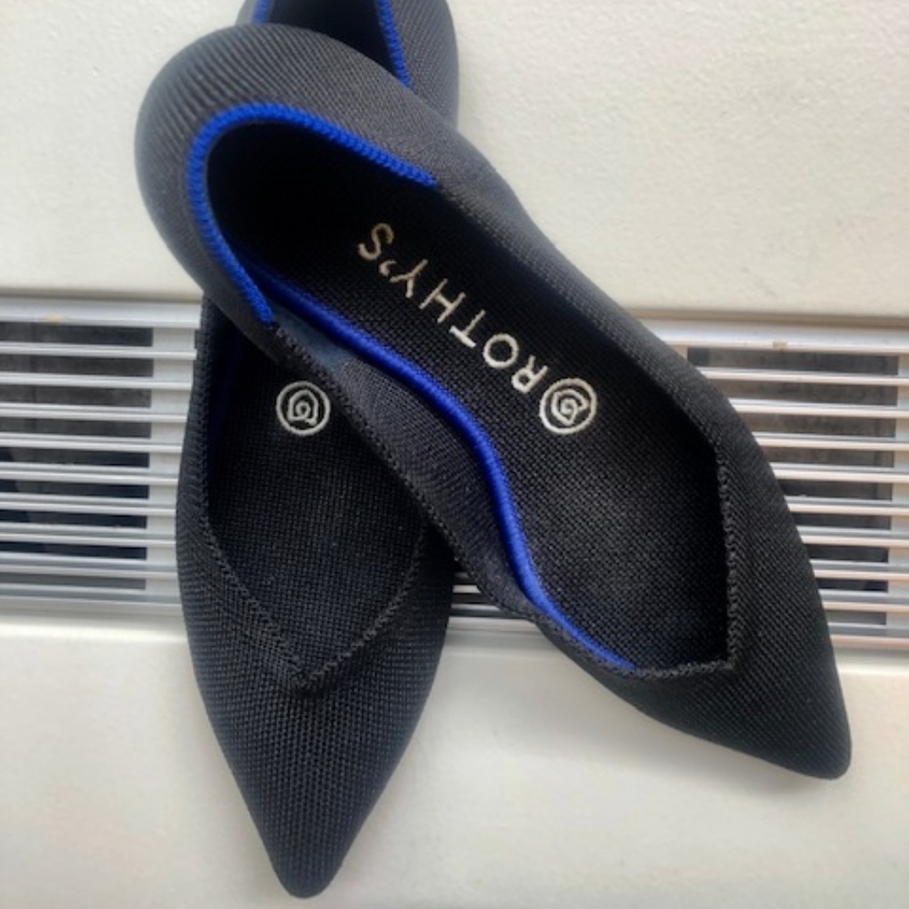 Rothy's Pointy - Black